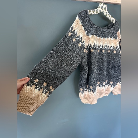 HandMade hand crafted Sweater Nordic Fair Isle square neck Gray ivory Sz large - Picture 3 of 9